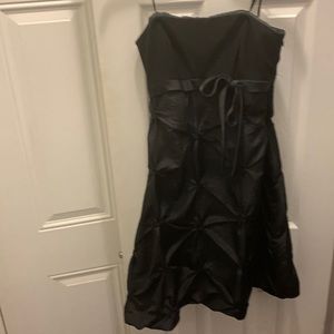 Nine West size 4 black strapless party dress